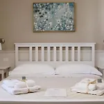 B&B Crialesi Boutique