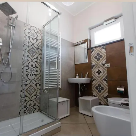 Crialesi Boutique פאלרנה